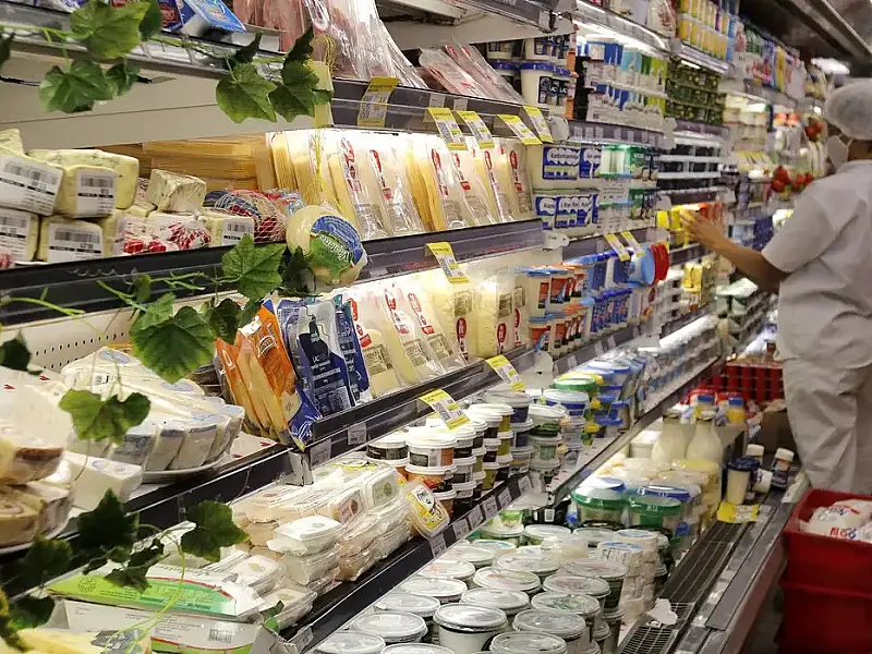 Indústria de alimentos do Brasil gera 70 mil vagas de emprego em 2023