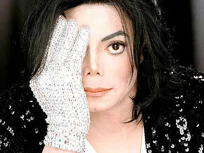 Saiba o real motivo de Michael Jackson ter feito cirurgias plásticas