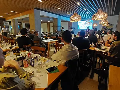 Proprietários de bares e restaurantes de São Vicente discutem pautas do setor em Encontro da Abrasel