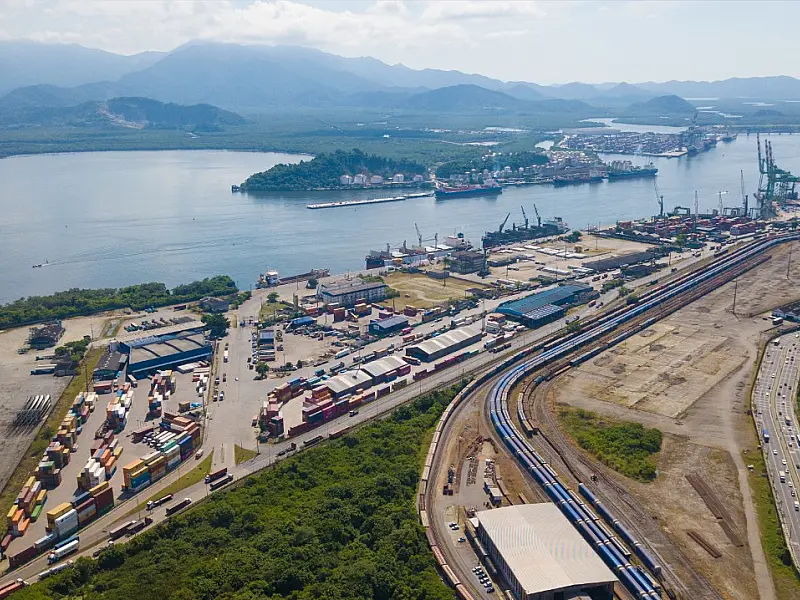 Antaq realiza audiência pública sobre licitação de novo terminal de contêineres