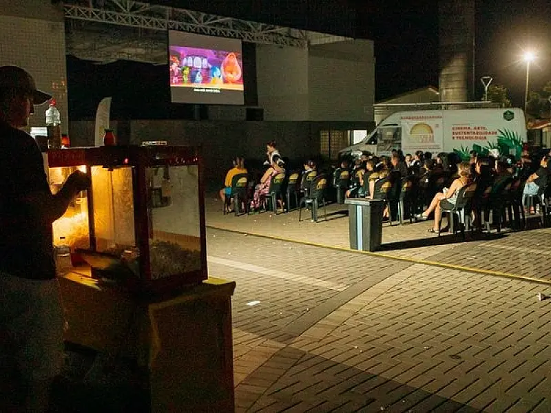 Guarujá recebe edição do CineSolar na terça-feira (9)