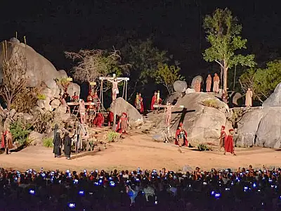 Paixão de Cristo de Nova Jerusalém tem encenações até domingo