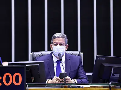 Presidente da Câmara condena uso midiático das dependências da Casa
