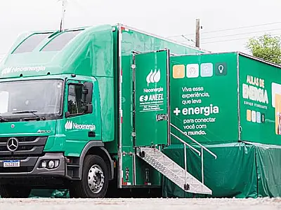 Neoenergia leva Unidade Móvel Educacional com tecnologia de ponta para Iguape