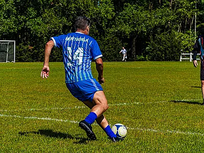 Mês de aniversário de Bertioga terá jogo festivo do Selesim e inauguração da iluminação do campo