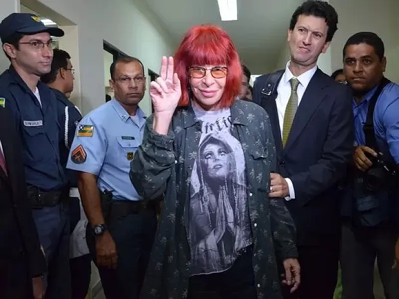 'Vocês acham que eu tenho medo?', disse Rita Lee, ao ser presa em último show