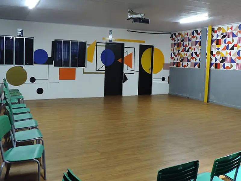 Escola Zenon inaugura auditório moderno com apoio da Braskem e celebra trajetória de transformação