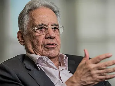 Fernando Henrique Cardoso é internado em SP após sofrer fratura no fêmur e passará por cirurgia