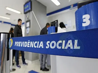 Justiça libera R$ 1,370 bilhão para pagar aposentados do INSS