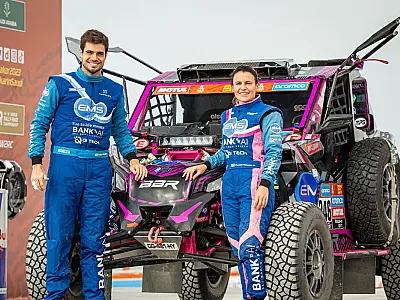 Catarinense é primeira brasileira a competir como pilota no rali Dakar