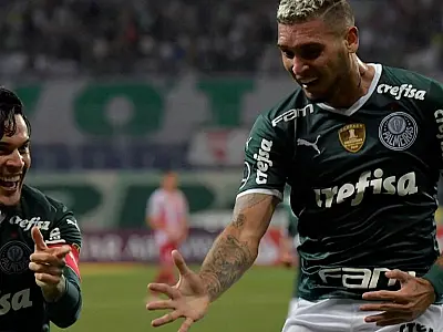 Apesar de show de Navarro, meio-campo comanda artilharia do Palmeiras em 2022