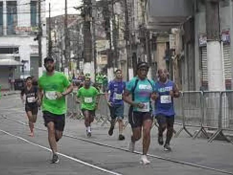 Centro de Santos recebe prova de 5km do Festival Porto-Cidade neste domingo