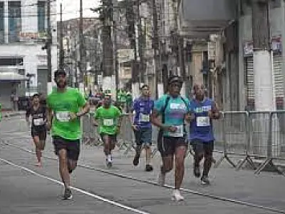 Centro de Santos recebe prova de 5km do Festival Porto-Cidade neste domingo