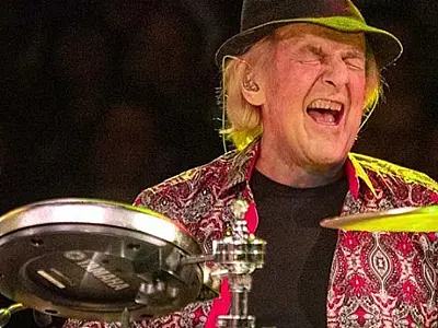Baterista da banda Yes, Alan White morre aos 72 anos