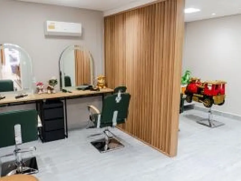 Salão de beleza inclusivo especializado em pessoas neurodivergentes é inaugurado na Praia Grande