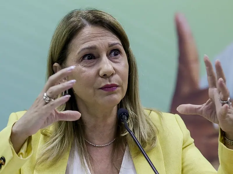 Governo dobrará número de atendimentos a pacientes com hepatite B
