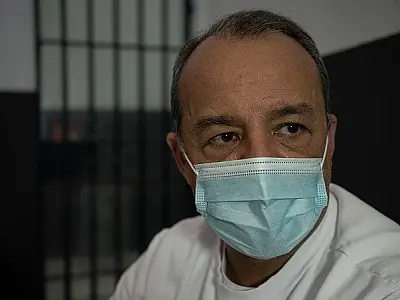 Sérgio Cabral deve ser transferido de presídio após indícios de regalias na cadeia