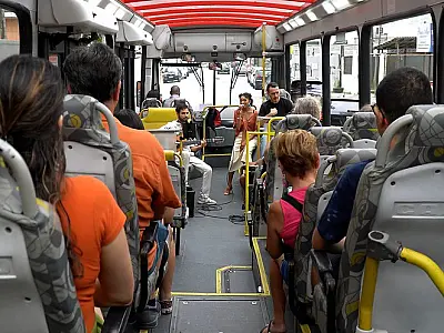 Projeto "Música no Busão" traz repertório  rico em música popular brasileira