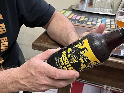 Cervejaria Artesanal de São Vicente produz sabores que remetem à cultura vicentina