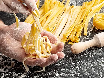 Sebrae-SP oferta cursos gratuitos nas áreas de beleza e culinária no Vale do Ribeira