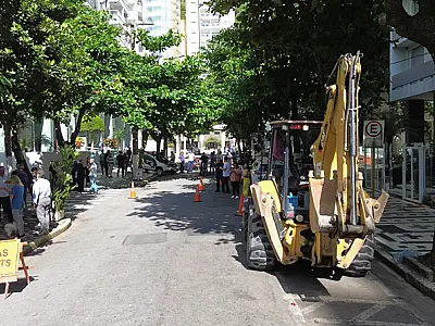 Iniciadas as obras de revitalização da Rua Mário Ribeiro em Guarujá