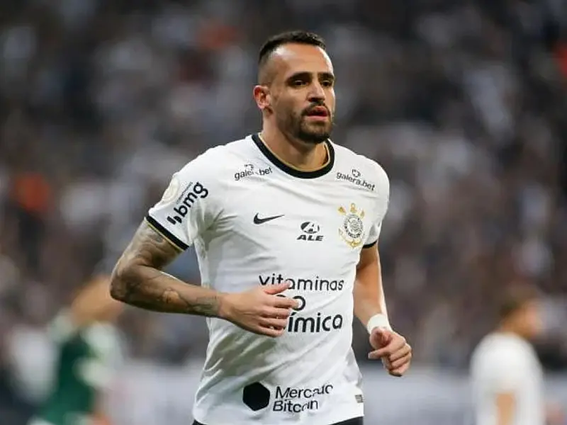 Timão tem Renato, Giuliano e mais dez em fim de contrato