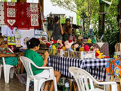 Feira de Economia Solidária garante presentes para o Dia das Mães neste sábado