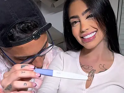 Mc Mirella está grávida de seu primeiro filho com Dynho Alves