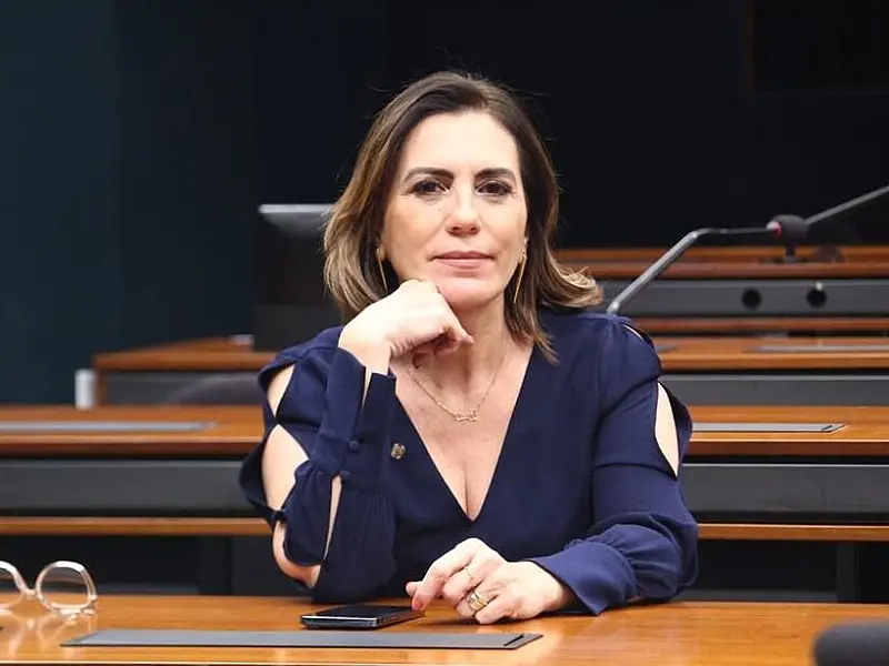 Jornal Diário de S. Paulo acusa Rosana Valle de gastar quase meio milhão em 2023