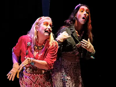 Teatro Procópio Ferreira tem espetáculo "O Baú de Candoca" neste sábado