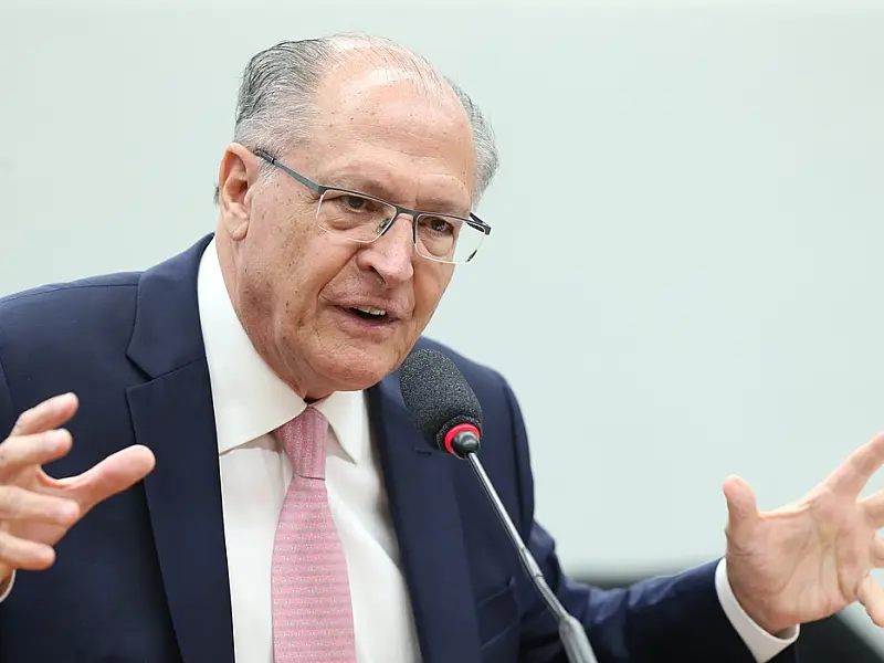 Meta fiscal de 2024 está em discussão e não foi definida, diz Alckmin
