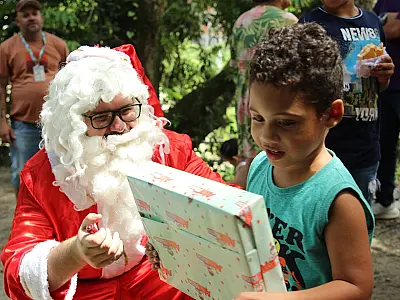 Casa do Papai Noel encanta São Vicente a partir deste final de semana
