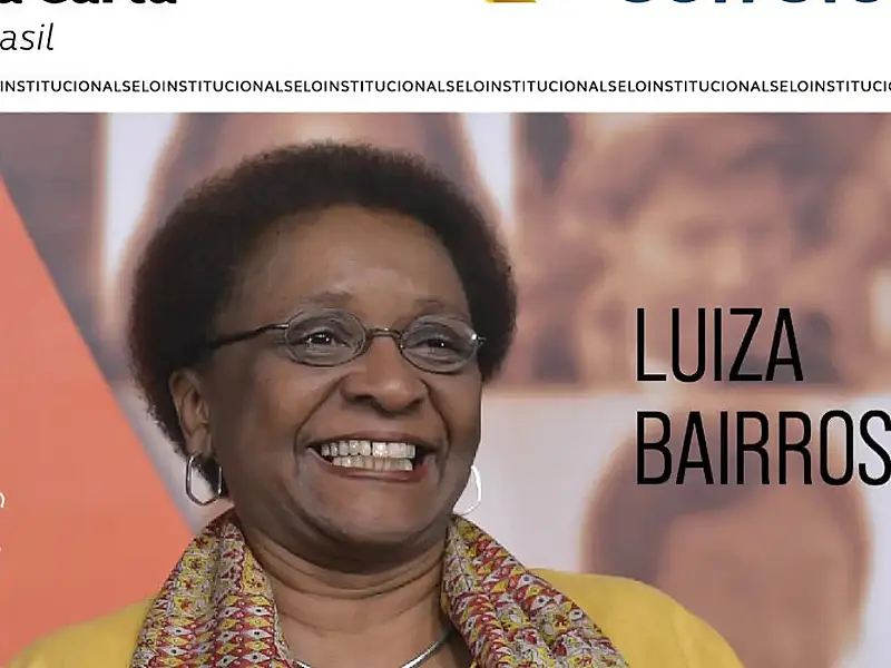 Selo dos Correios celebra Luiza Bairros, ex-ministra e ativista negra
