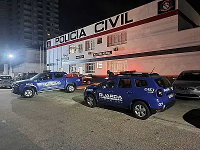 Com auxílio das câmeras, GCM prende seis em flagrante em duas ocorrências em Santos