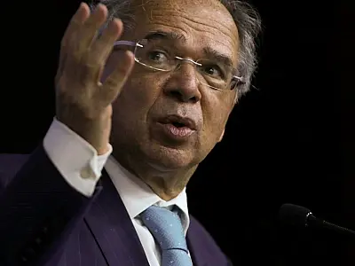 Ministro diz que Brasil pode se beneficiar da crise internacional