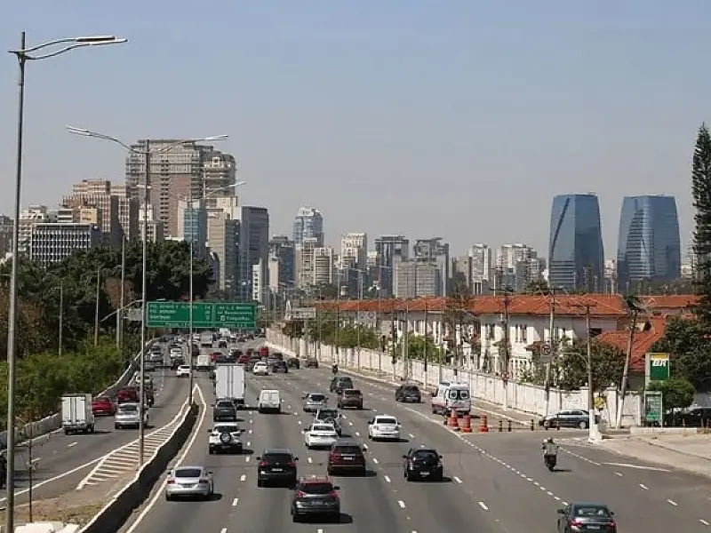 Rodízio de veículos é suspenso em SP em função da greve do Metrô