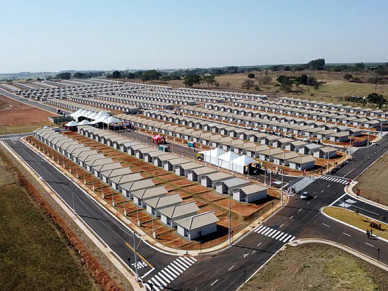 CDHU contrata Fundação Seade para atualizar déficit habitacional do Estado