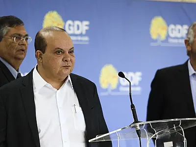 Ibaneis Rocha presta depoimento na PF