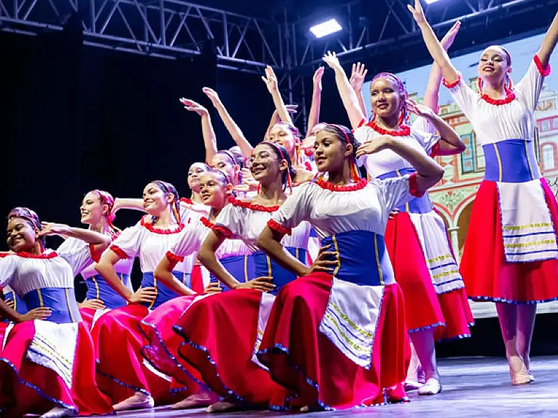 Corpo de Baile Municipal de Bertioga participa de visita cultural em homenagem a Ana Botafogo