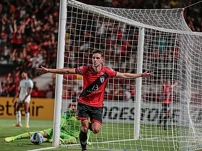 Atlético-GO começa Sul-Americana com goleada sobre LDU