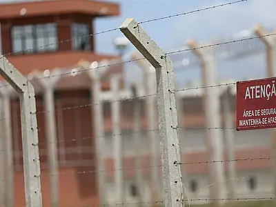 STF solta detentas após chegada de presas por atos antidemocráticos