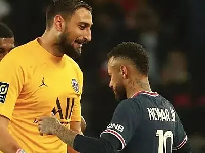 Neymar e Donnarumma brigam e precisam ser separados após derrota do PSG, diz jornal