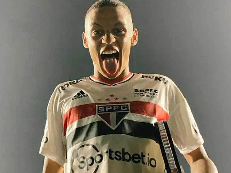 São Paulo dá espaço para a base e vence o Ayacucho com gol e choro de Caio
