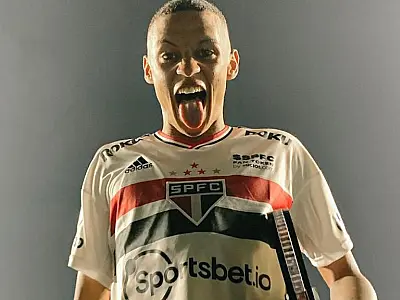 São Paulo dá espaço para a base e vence o Ayacucho com gol e choro de Caio