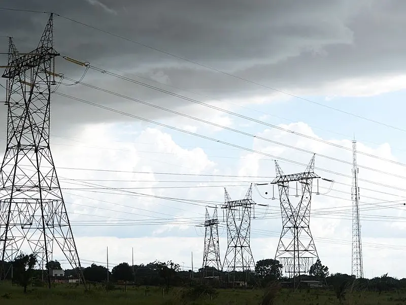 Consulta para concessões do setor elétrico começa na próxima semana