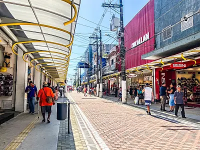 São Vicente comemora o Dia das Mães com eixos comerciais de cara nova