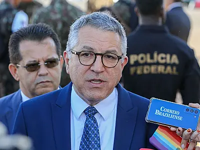 Governo quer pagar compensação de perdas com ICMS até novembro