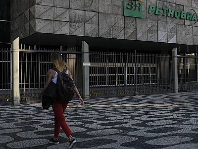 Petrobras anuncia transferência de tecnologia para fornecedores