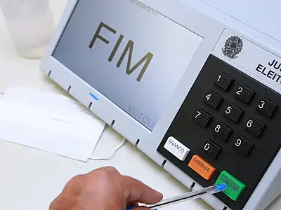 CCJ do Senado adia análise de novo Código Eleitoral