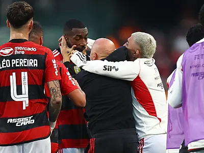Com gol de Gerson no fim, Flamengo supera Coritiba no Couto Pereira